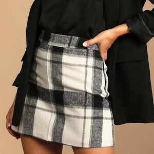 NWT Lulu’s Mad for Plaid Black and White Plaid Mini Skirt - Large